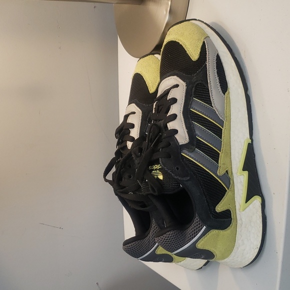 Adidas Tresc Sneakers